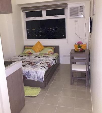 מנילה Urban Deca Tower @ Graceysplace Unit 6 Mandaluyong מראה חיצוני תמונה